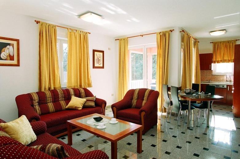 Apartments Sulekic Sveti Filip i Jakov Room photo